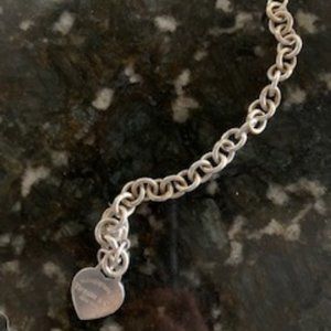 Tiffany&Co - Return to Tiffany Heart Charm Braclet